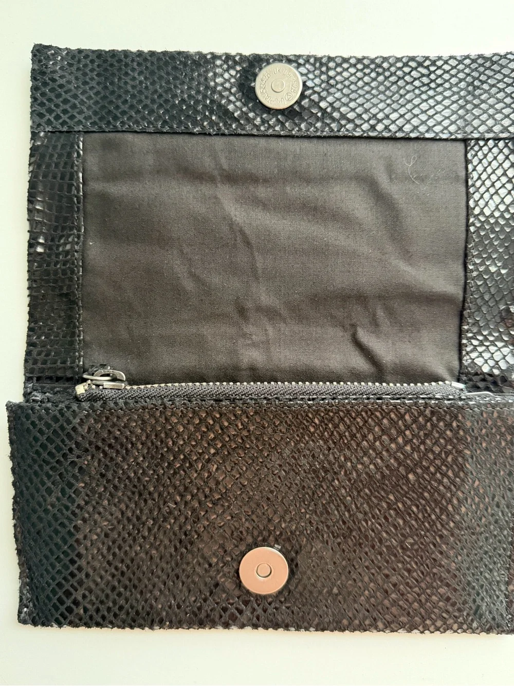 Latico Gio Foil Wallet - Black